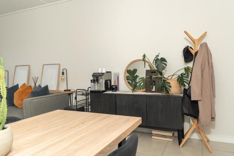 2 Bedroom Property for Sale in The Huntsman Western Cape